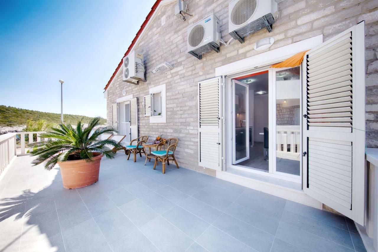 Apartments Dalmatino Rukavac  Εξωτερικό φωτογραφία
